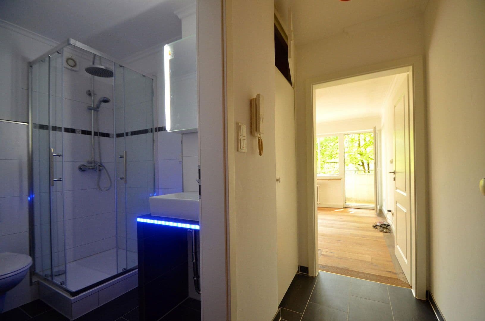 Pronájem bytu 1+1 28 m², Leopoldstraße 249, München, Bavorsko Pronájem bytu 1+1 28 m², Leopoldstraße 249, München, Bavorsko