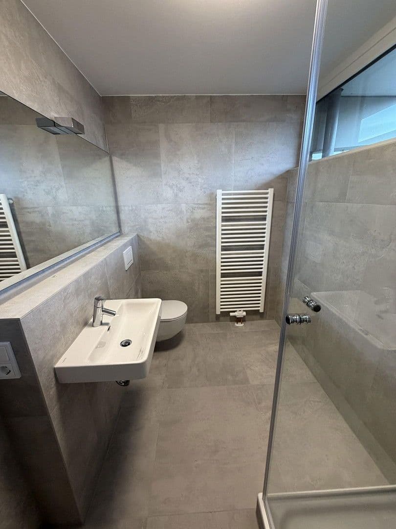 Pronájem bytu 3+1 97 m², Ziegeleiweg 20, Köln, Severní Porýní-Vestfálsko Pronájem bytu 3+1 97 m², Ziegeleiweg 20, Köln, Severní Porýní-Vestfálsko