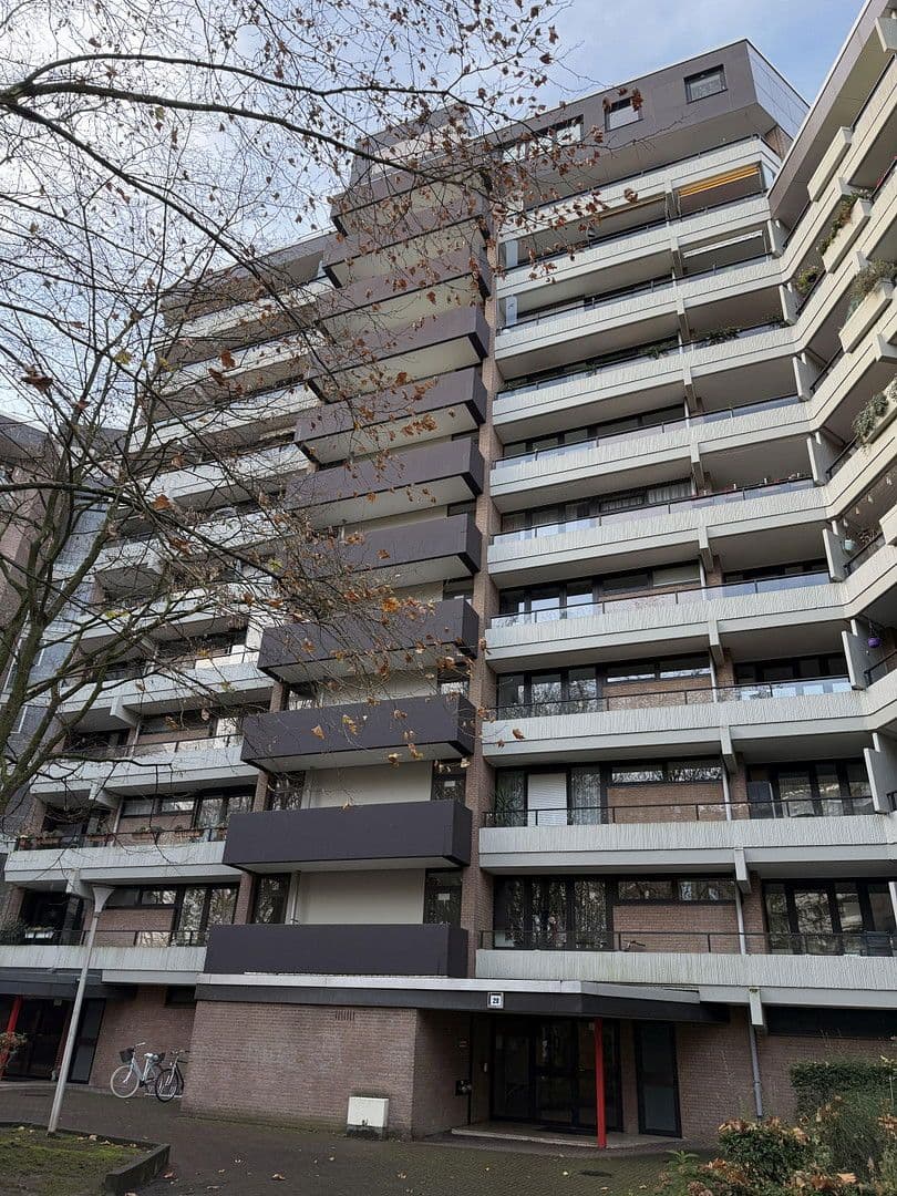 Pronájem bytu 3+1 97 m², Ziegeleiweg 20, Köln, Severní Porýní-Vestfálsko Pronájem bytu 3+1 97 m², Ziegeleiweg 20, Köln, Severní Porýní-Vestfálsko