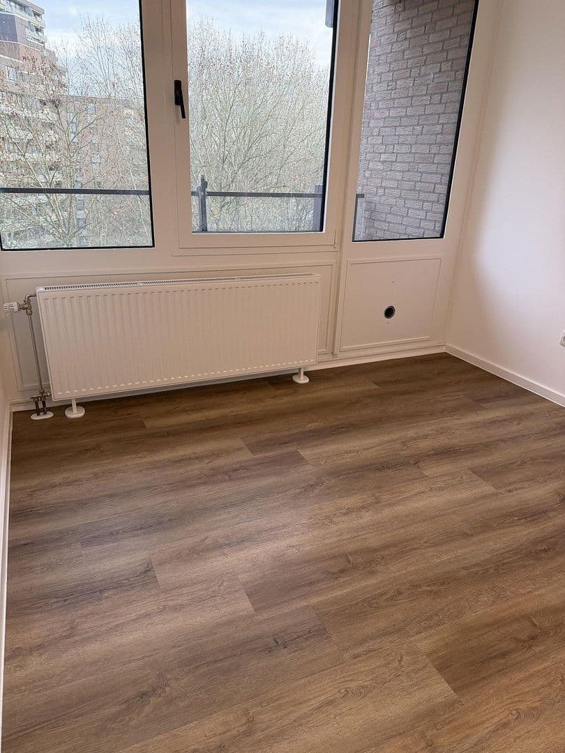 Pronájem bytu 3+1 97 m², Ziegeleiweg 20, Köln, Severní Porýní-Vestfálsko Pronájem bytu 3+1 97 m², Ziegeleiweg 20, Köln, Severní Porýní-Vestfálsko