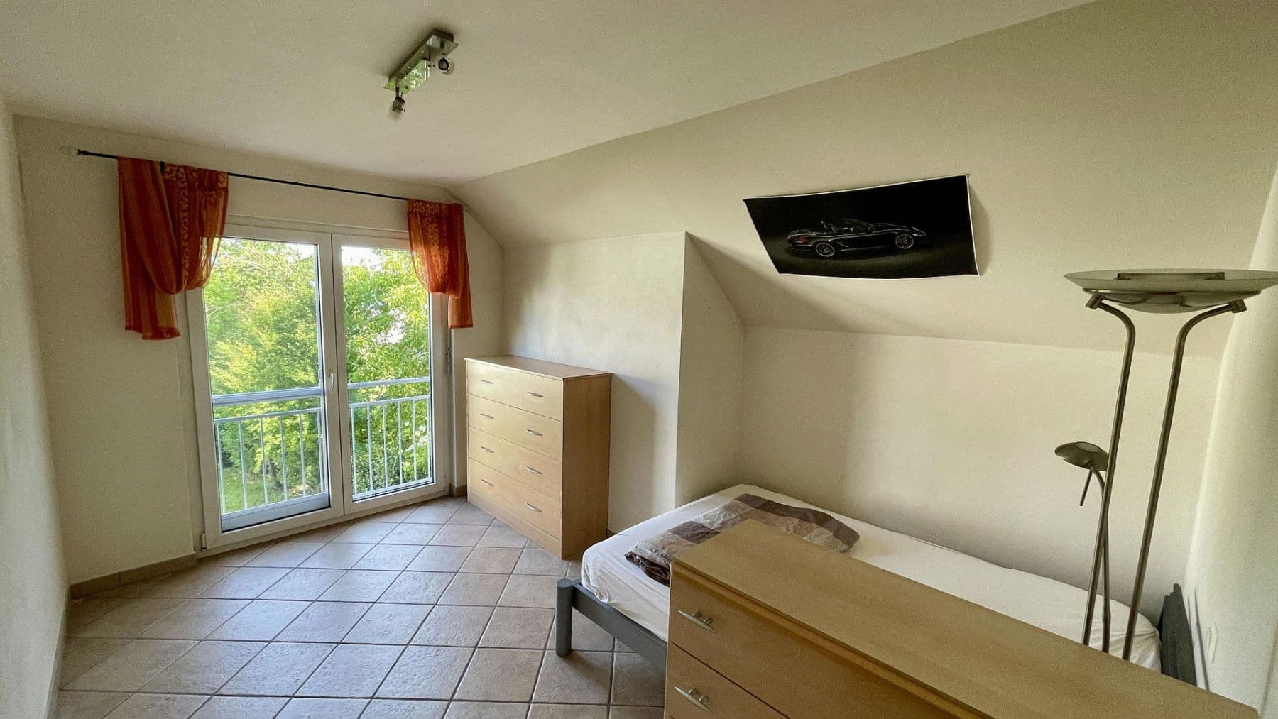 Prodej domu 117 m², pozemek 400 m², Freigericht, Hessen Prodej domu 117 m², pozemek 400 m², Freigericht, Hessen