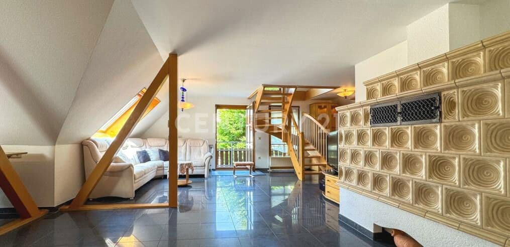 Pronájem bytu 6+1 148 m², Hutstraße 15, 18, Itzgrund, Bavorsko Pronájem bytu 6+1 148 m², Hutstraße 15, 18, Itzgrund, Bavorsko