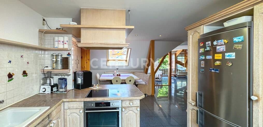 Pronájem bytu 6+1 148 m², Hutstraße 15, 18, Itzgrund, Bavorsko Pronájem bytu 6+1 148 m², Hutstraße 15, 18, Itzgrund, Bavorsko