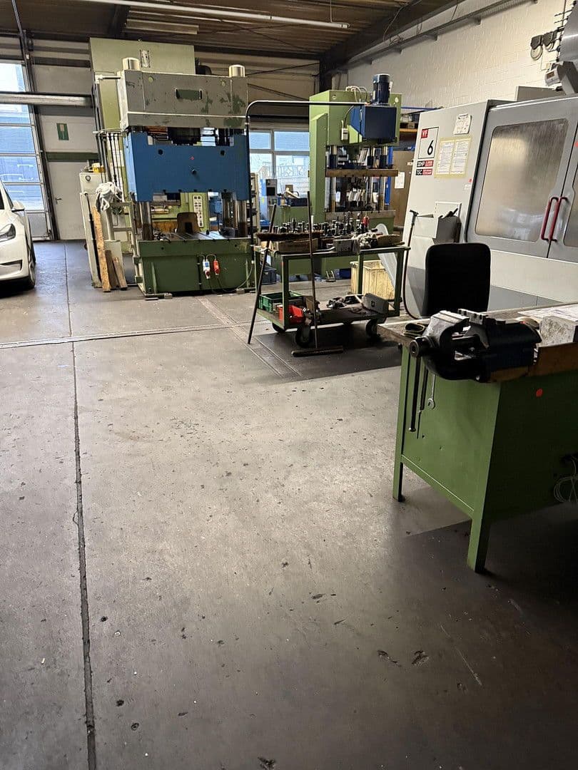 Pronájem nebytového prostoru 1.248 m², Oberste Kamp 7, Velbert, Severní Porýní-Vestfálsko Pronájem nebytového prostoru 1.248 m², Oberste Kamp 7, Velbert, Severní Porýní-Vestfálsko