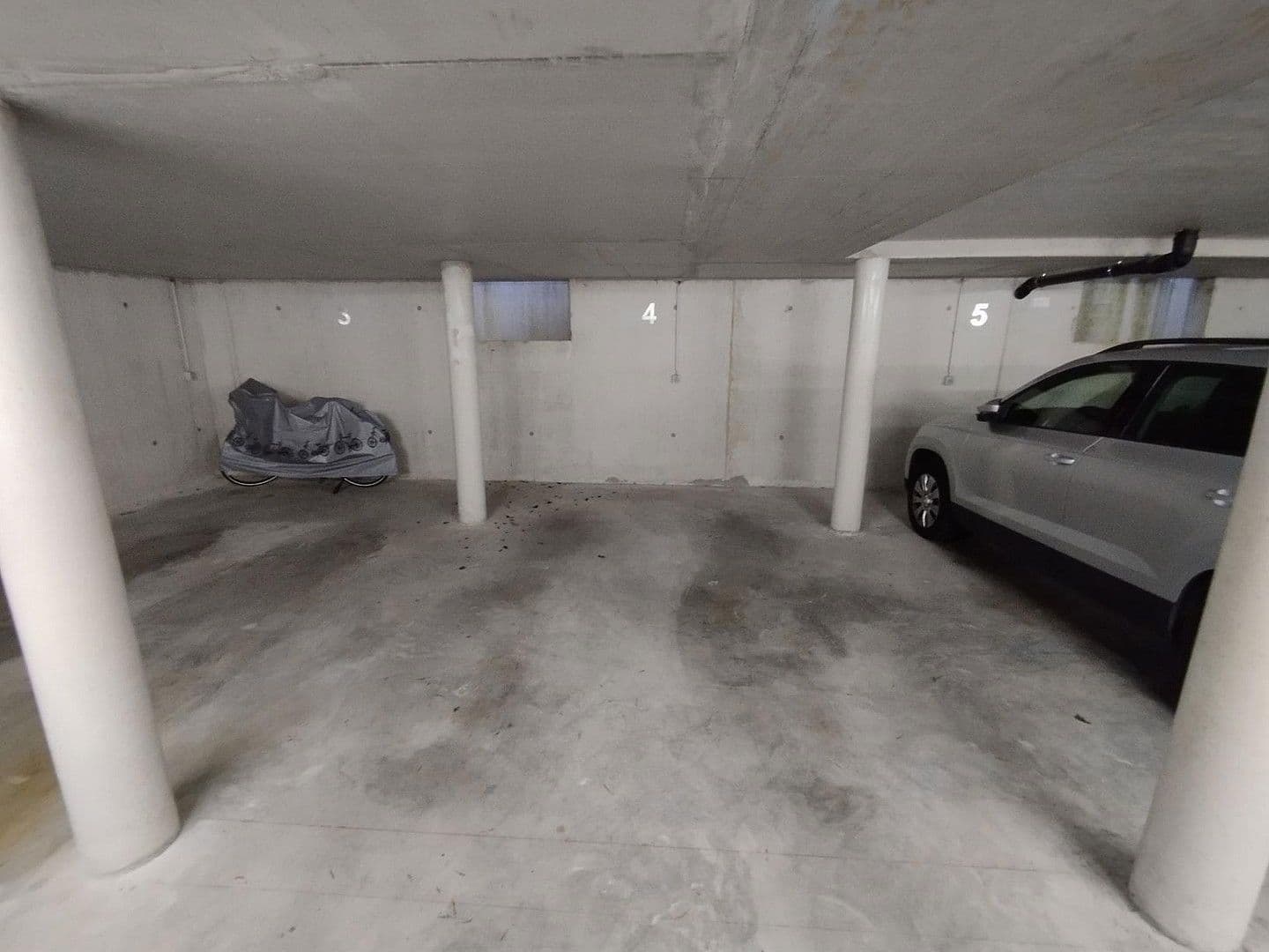 Pronájem bytu 2+1 65 m², Nelkenstraße 7, Leinfelden-Echterdingen, Bádensko-Württembersko Pronájem bytu 2+1 65 m², Nelkenstraße 7, Leinfelden-Echterdingen, Bádensko-Württembersko