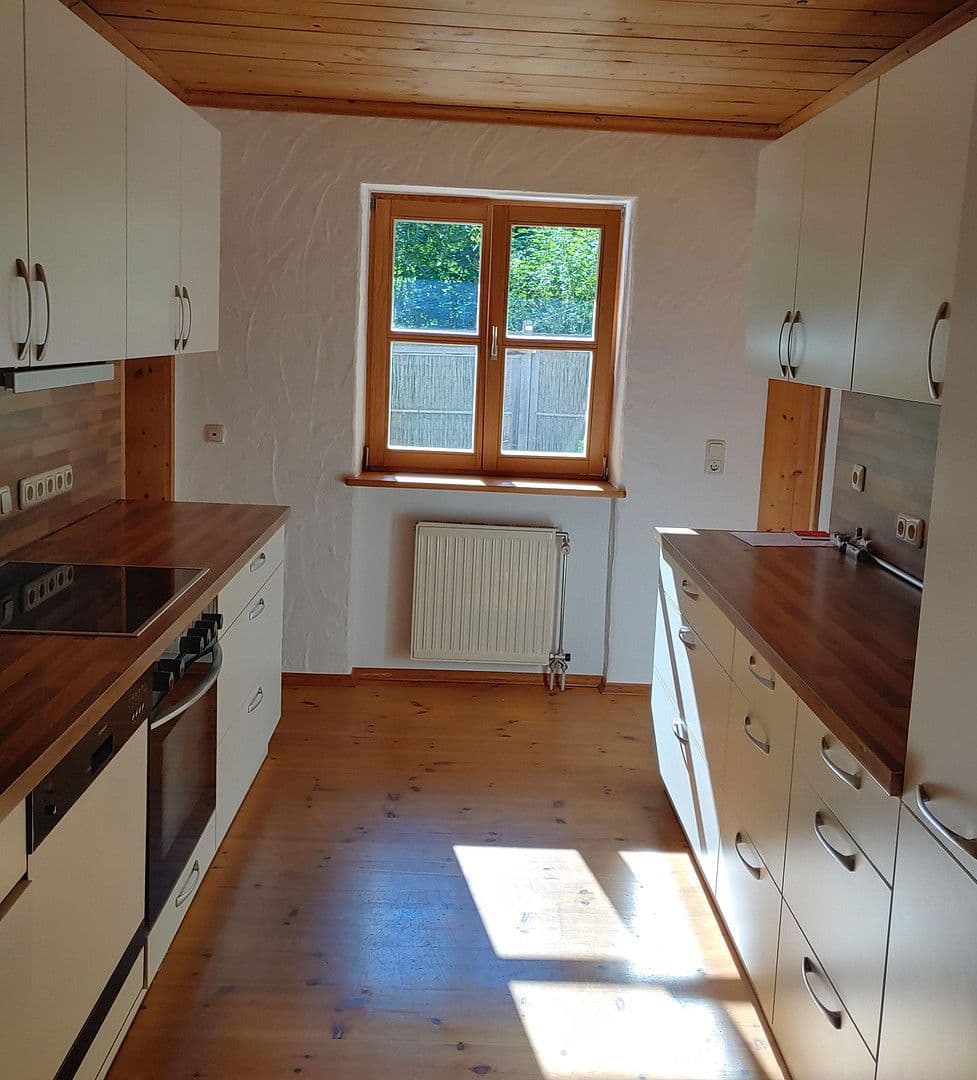 Pronájem bytu 2+1 85 m², Bad Tölz, Bavorsko Pronájem bytu 2+1 85 m², Bad Tölz, Bavorsko