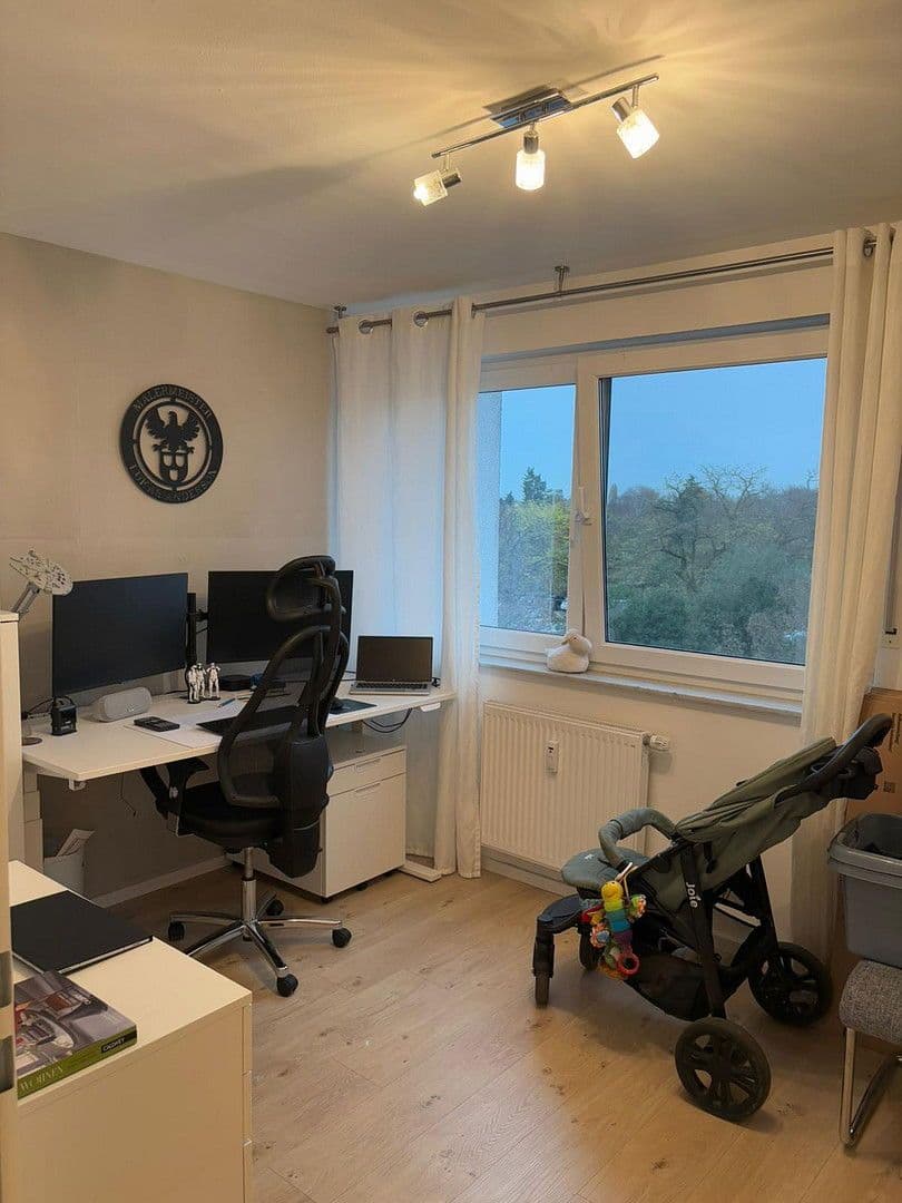 Pronájem bytu 3+kk 81 m², Sterkrader Straße 248, Dinslaken, Severní Porýní-Vestfálsko Pronájem bytu 3+kk 81 m², Sterkrader Straße 248, Dinslaken, Severní Porýní-Vestfálsko