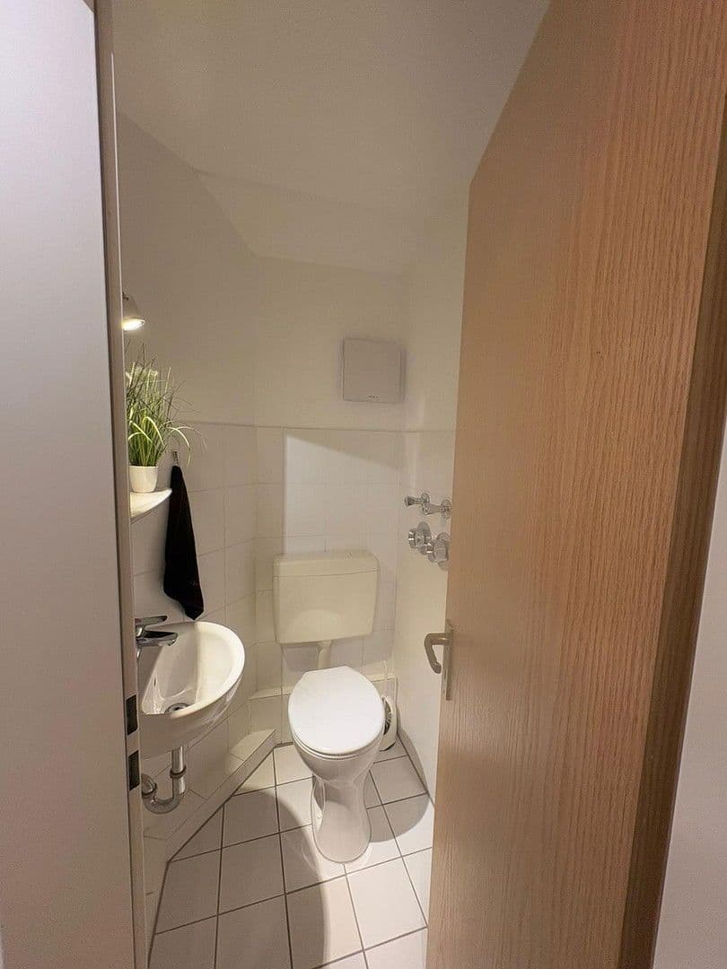 Pronájem bytu 3+kk 81 m², Sterkrader Straße 248, Dinslaken, Severní Porýní-Vestfálsko Pronájem bytu 3+kk 81 m², Sterkrader Straße 248, Dinslaken, Severní Porýní-Vestfálsko