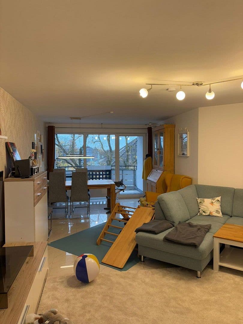 Pronájem bytu 3+kk 81 m², Sterkrader Straße 248, Dinslaken, Severní Porýní-Vestfálsko Pronájem bytu 3+kk 81 m², Sterkrader Straße 248, Dinslaken, Severní Porýní-Vestfálsko