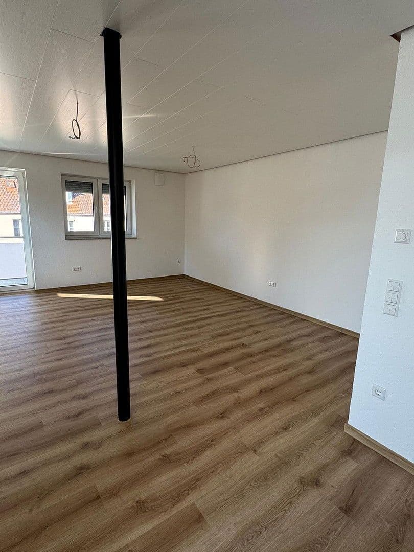 Pronájem bytu 3+1 85 m², Schützenstr. 4, Dinkelsbühl, Bavorsko Pronájem bytu 3+1 85 m², Schützenstr. 4, Dinkelsbühl, Bavorsko