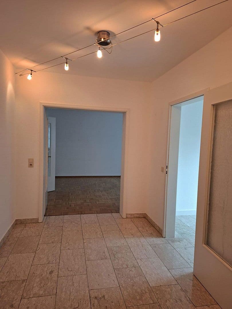 Pronájem bytu 2+1 74 m², Nastätten, Porýní-Falc Pronájem bytu 2+1 74 m², Nastätten, Porýní-Falc