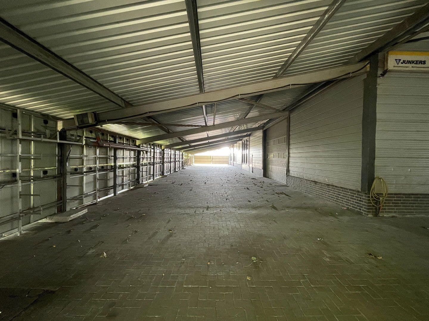 Prodej nebytového prostoru 3.567 m², Huntestrasse 7, Friesoythe, Dolní Sasko Prodej nebytového prostoru 3.567 m², Huntestrasse 7, Friesoythe, Dolní Sasko