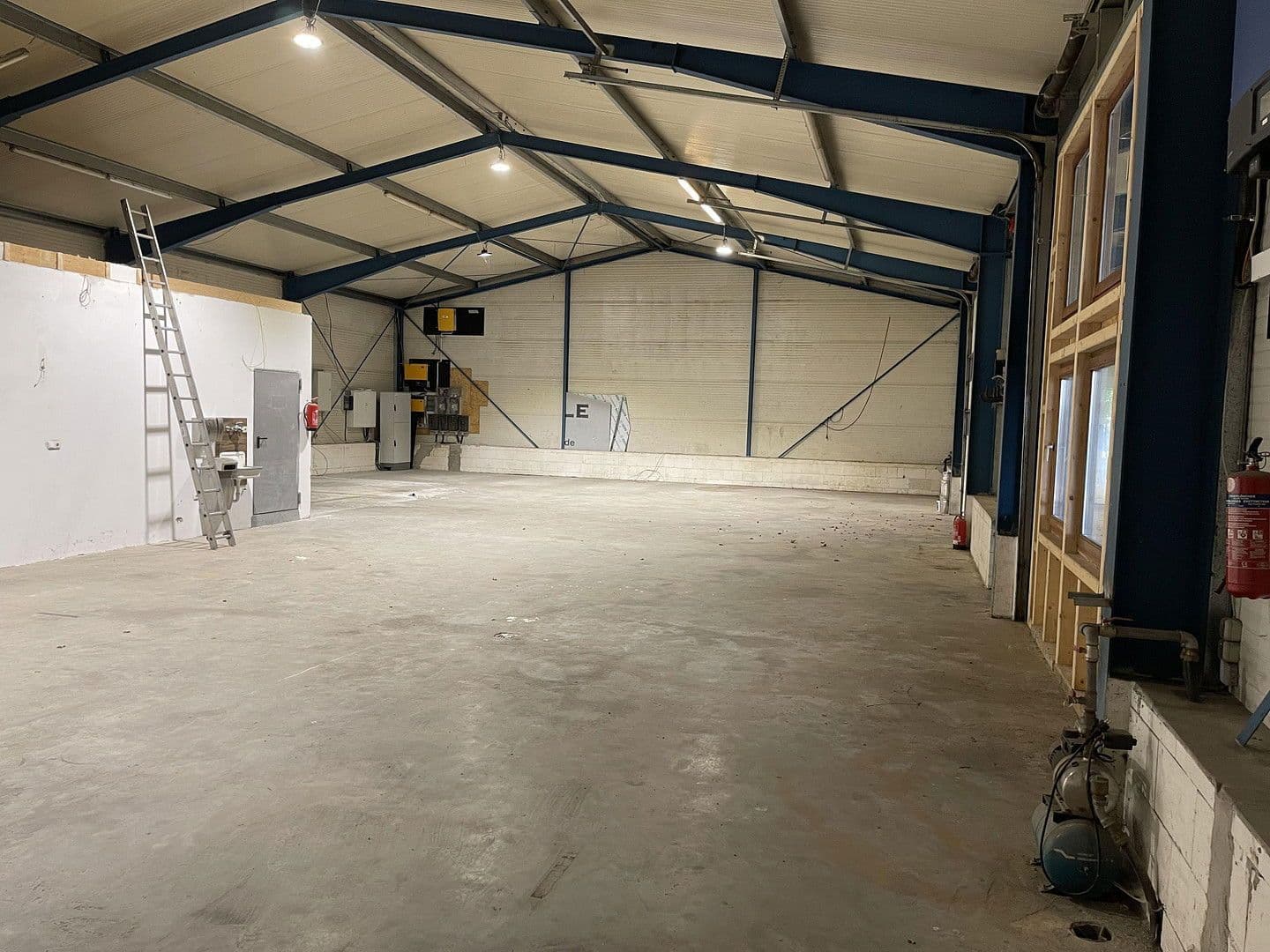 Prodej nebytového prostoru 3.567 m², Huntestrasse 7, Friesoythe, Dolní Sasko Prodej nebytového prostoru 3.567 m², Huntestrasse 7, Friesoythe, Dolní Sasko