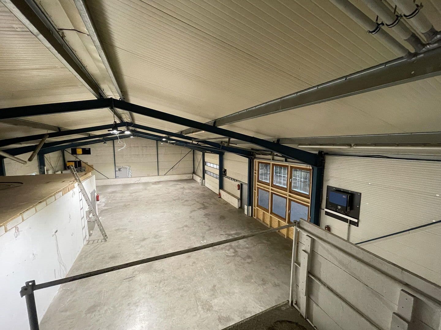 Prodej domu 206 m², pozemek 3.567 m², Huntestrasse 7, Friesoythe, Dolní Sasko Prodej domu 206 m², pozemek 3.567 m², Huntestrasse 7, Friesoythe, Dolní Sasko