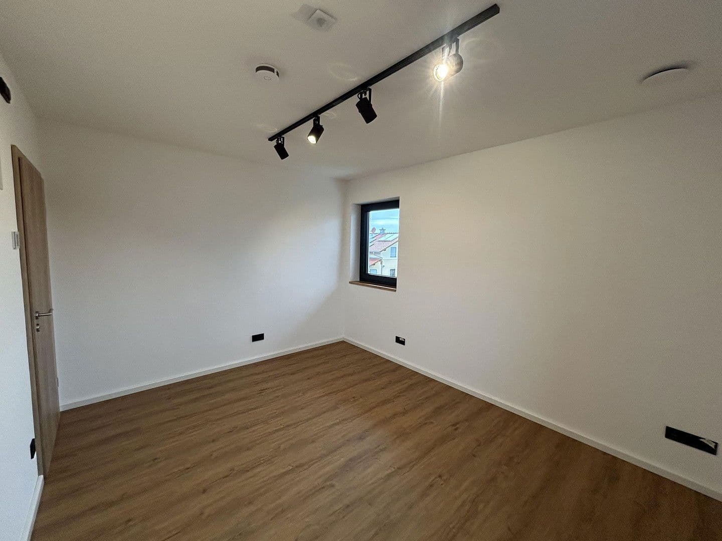 Pronájem bytu 4+1 94 m², Obing, Bavorsko Pronájem bytu 4+1 94 m², Obing, Bavorsko