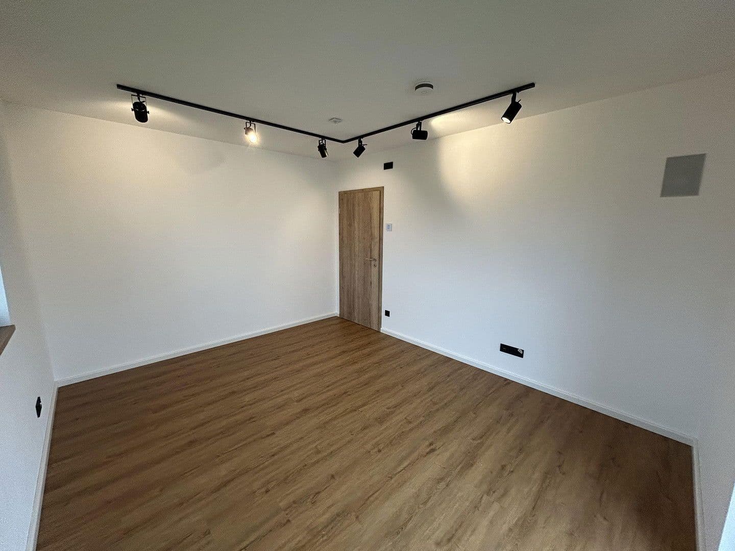 Pronájem bytu 4+1 94 m², Obing, Bavorsko Pronájem bytu 4+1 94 m², Obing, Bavorsko