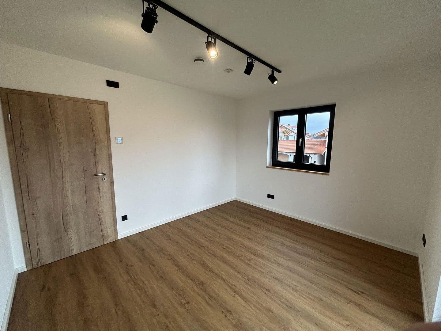 Pronájem bytu 4+1 94 m², Obing, Bavorsko Pronájem bytu 4+1 94 m², Obing, Bavorsko