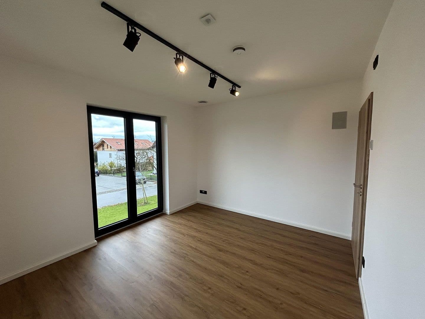 Pronájem bytu 4+1 94 m², Obing, Bavorsko Pronájem bytu 4+1 94 m², Obing, Bavorsko