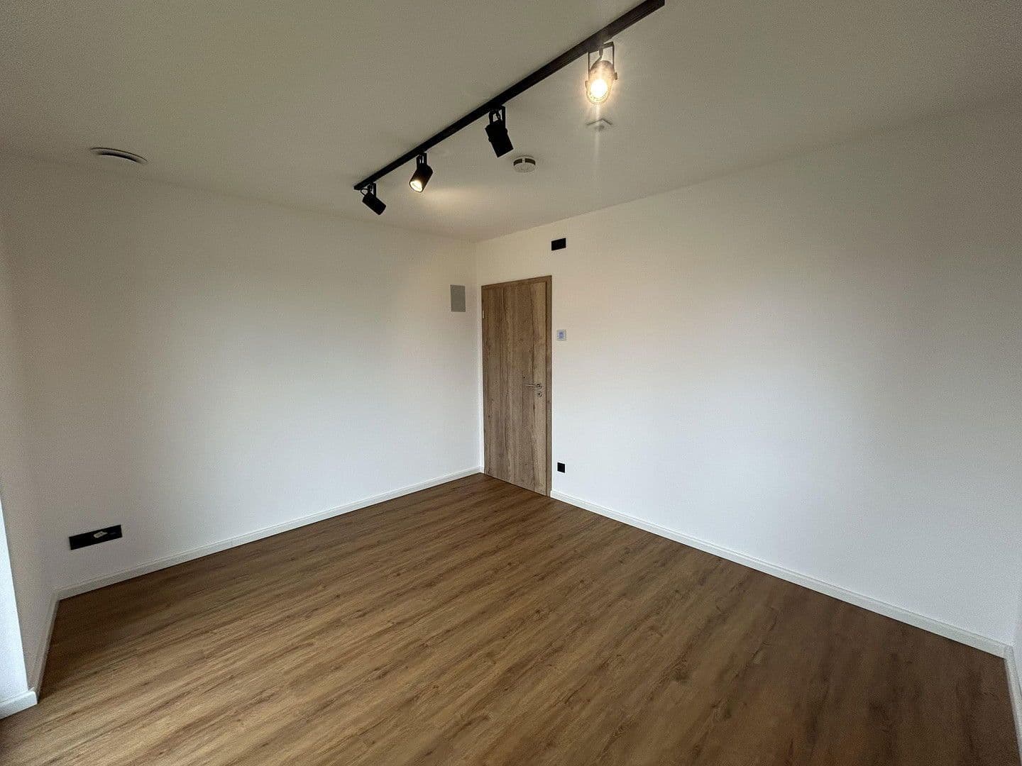 Pronájem bytu 4+1 94 m², Obing, Bavorsko Pronájem bytu 4+1 94 m², Obing, Bavorsko