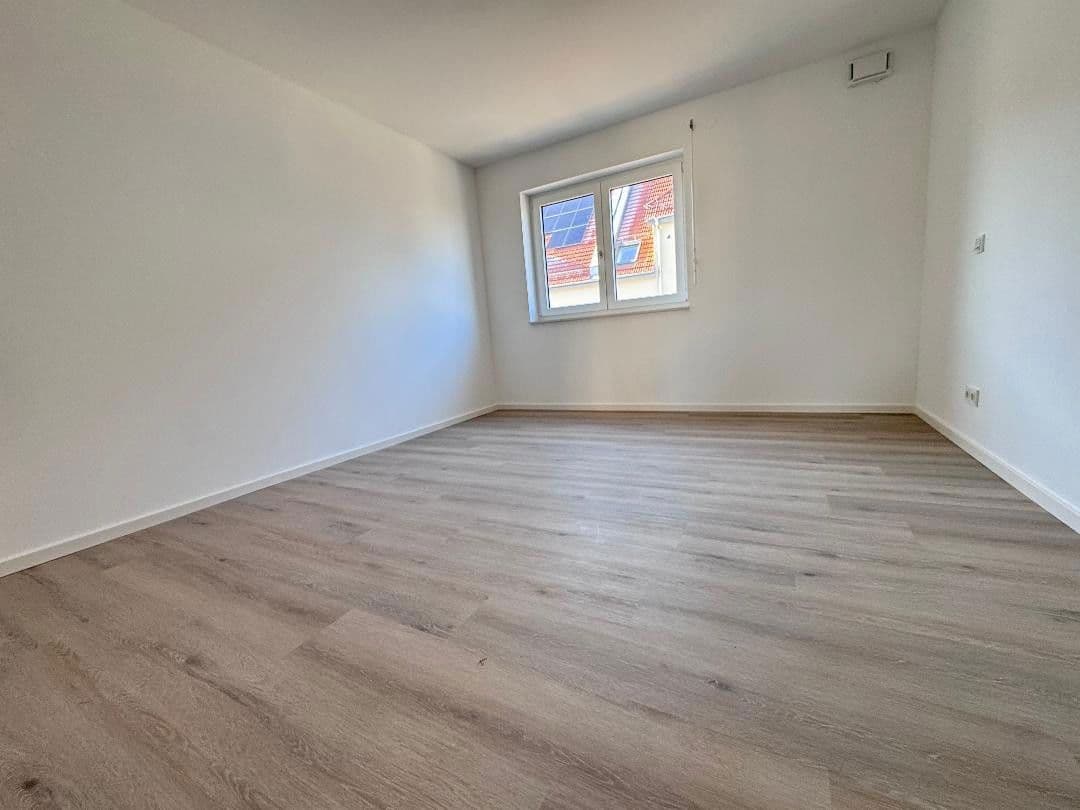 Pronájem bytu 3+1 75 m², Theodor-Mathieu-Straße 14-16, Bamberg, Bavorsko Pronájem bytu 3+1 75 m², Theodor-Mathieu-Straße 14-16, Bamberg, Bavorsko