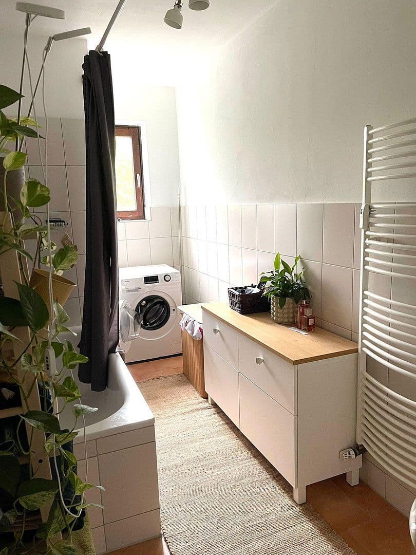 Prodej bytu 3+1 91 m², Heinrichstr. 105, Düsseldorf, Severní Porýní-Vestfálsko Prodej bytu 3+1 91 m², Heinrichstr. 105, Düsseldorf, Severní Porýní-Vestfálsko