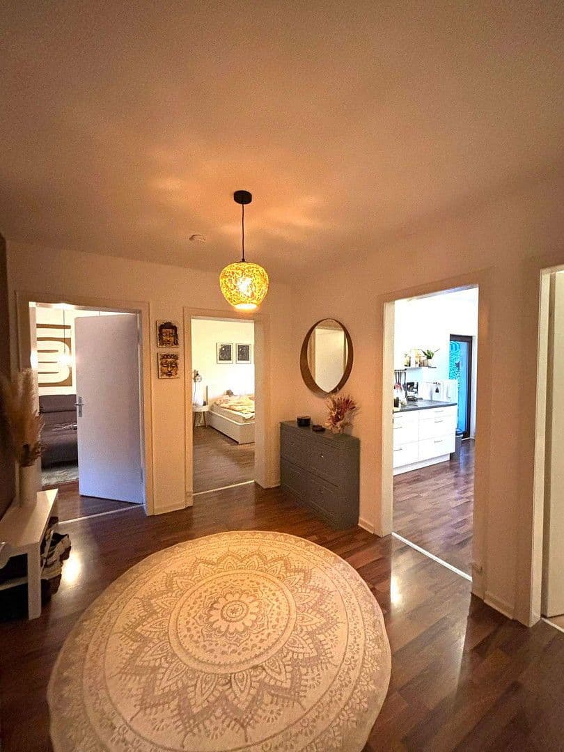 Prodej bytu 3+1 91 m², Heinrichstr. 105, Düsseldorf, Severní Porýní-Vestfálsko Prodej bytu 3+1 91 m², Heinrichstr. 105, Düsseldorf, Severní Porýní-Vestfálsko