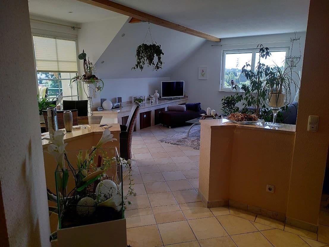 Prodej bytu 4+1 105 m², Suhl, Durynsko Prodej bytu 4+1 105 m², Suhl, Durynsko