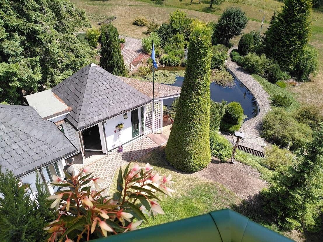 Prodej bytu 4+1 105 m², Suhl, Durynsko Prodej bytu 4+1 105 m², Suhl, Durynsko