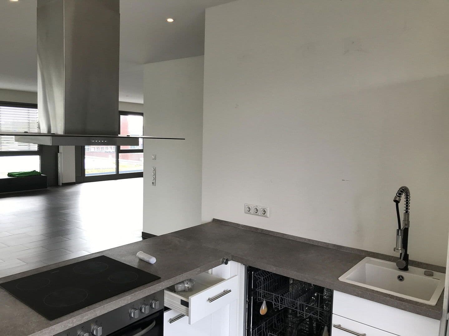 Pronájem kanceláře 198 m², Hamburg, Hamburg Pronájem kanceláře 198 m², Hamburg, Hamburg