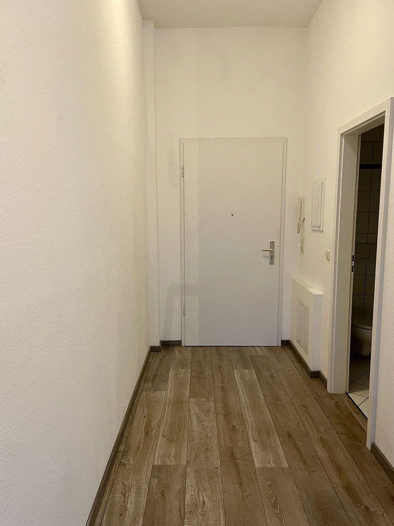 Pronájem bytu 1+1 35 m², Heinrich-Hoerle-Straße X, Hürth, Severní Porýní-Vestfálsko Pronájem bytu 1+1 35 m², Heinrich-Hoerle-Straße X, Hürth, Severní Porýní-Vestfálsko