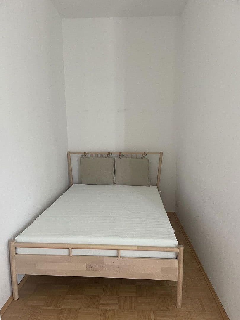 Pronájem bytu 1+1 35 m², Heinrich-Hoerle-Straße X, Hürth, Severní Porýní-Vestfálsko Pronájem bytu 1+1 35 m², Heinrich-Hoerle-Straße X, Hürth, Severní Porýní-Vestfálsko