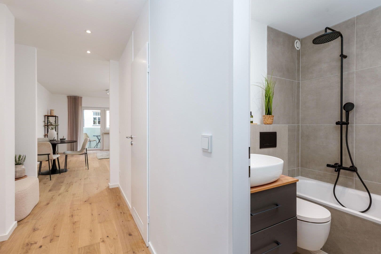 Prodej bytu 3+1 75 m², Aldringenstrasse 9, München, Bavorsko Prodej bytu 3+1 75 m², Aldringenstrasse 9, München, Bavorsko