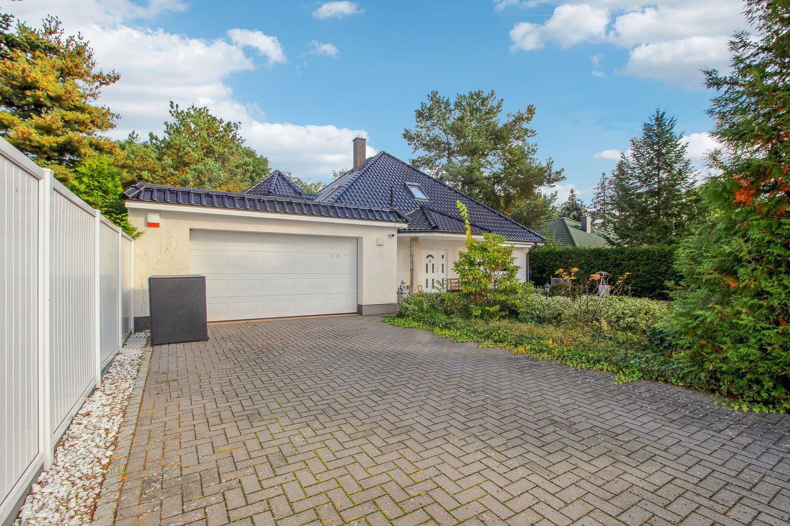 Prodej domu 234 m², pozemek 16.257 m², Am Mellensee, Braniborsko Prodej domu 234 m², pozemek 16.257 m², Am Mellensee, Braniborsko