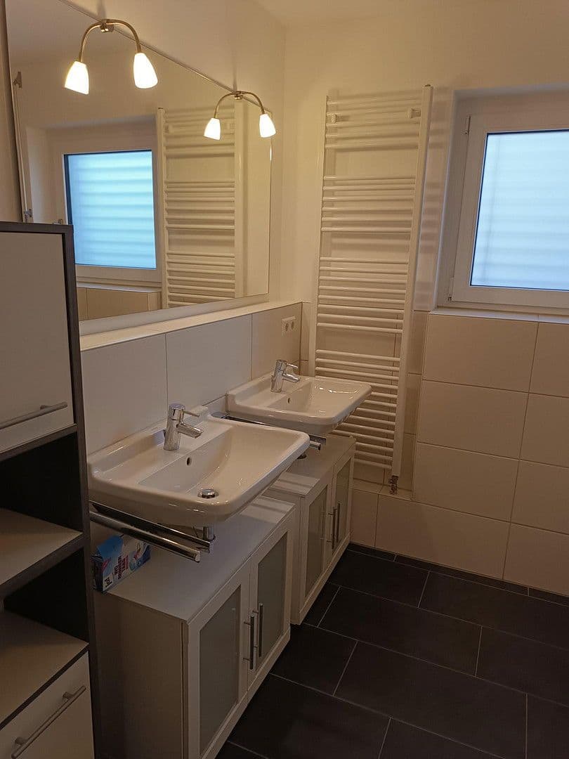 Pronájem bytu 4+1 95 m², Mössingen, Bádensko-Württembersko Pronájem bytu 4+1 95 m², Mössingen, Bádensko-Württembersko