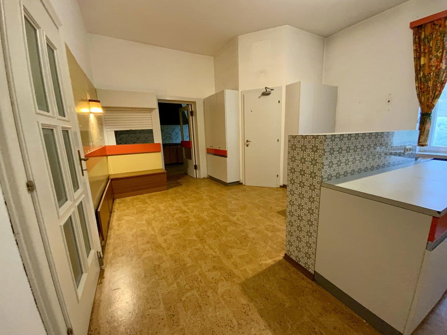 Prodej domu 872 m², pozemek 25.421 m², Sankt Veit an der Glan, Korutany Prodej domu 872 m², pozemek 25.421 m², Sankt Veit an der Glan, Korutany