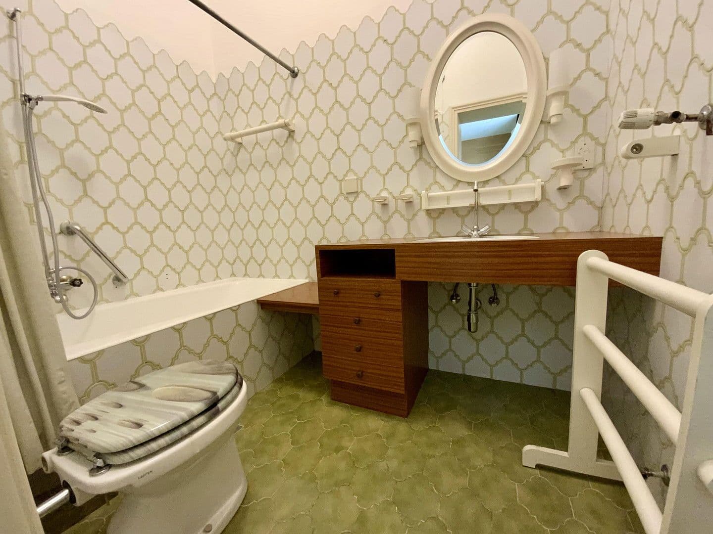 Prodej domu 872 m², pozemek 25.421 m², Sankt Veit an der Glan, Korutany Prodej domu 872 m², pozemek 25.421 m², Sankt Veit an der Glan, Korutany