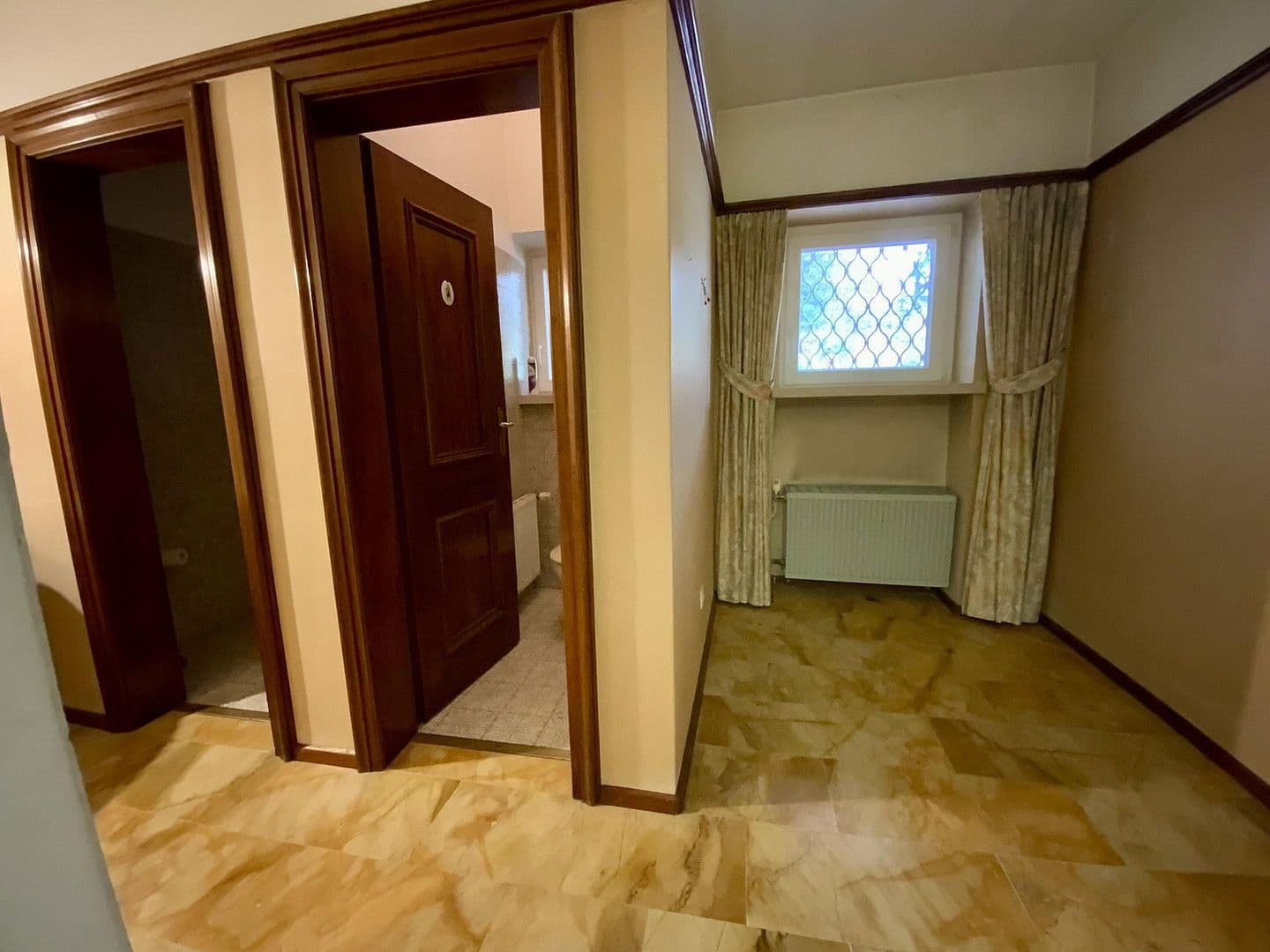 Prodej domu 872 m², pozemek 25.421 m², Sankt Veit an der Glan, Korutany Prodej domu 872 m², pozemek 25.421 m², Sankt Veit an der Glan, Korutany