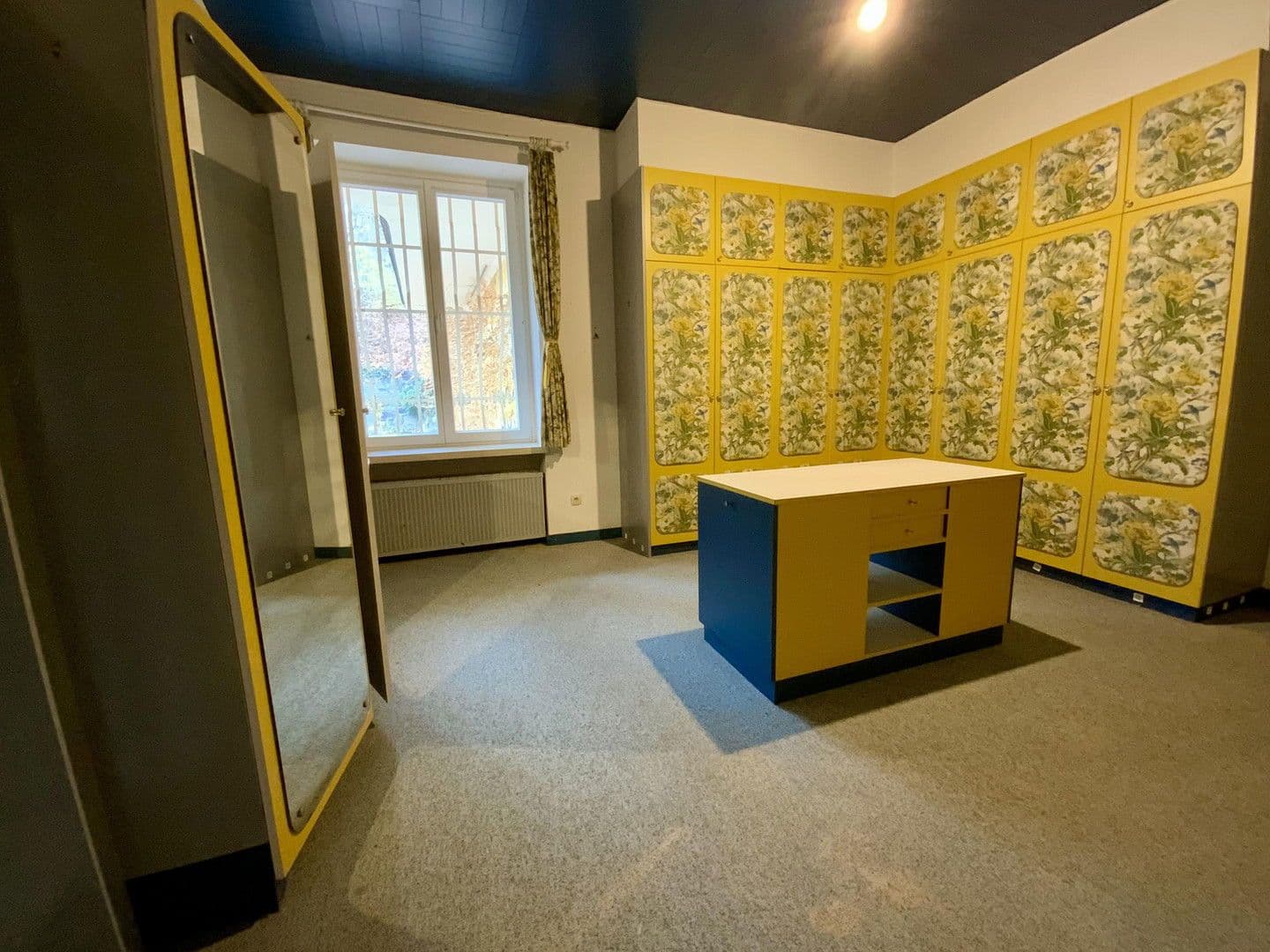 Prodej domu 872 m², pozemek 25.421 m², Sankt Veit an der Glan, Korutany Prodej domu 872 m², pozemek 25.421 m², Sankt Veit an der Glan, Korutany