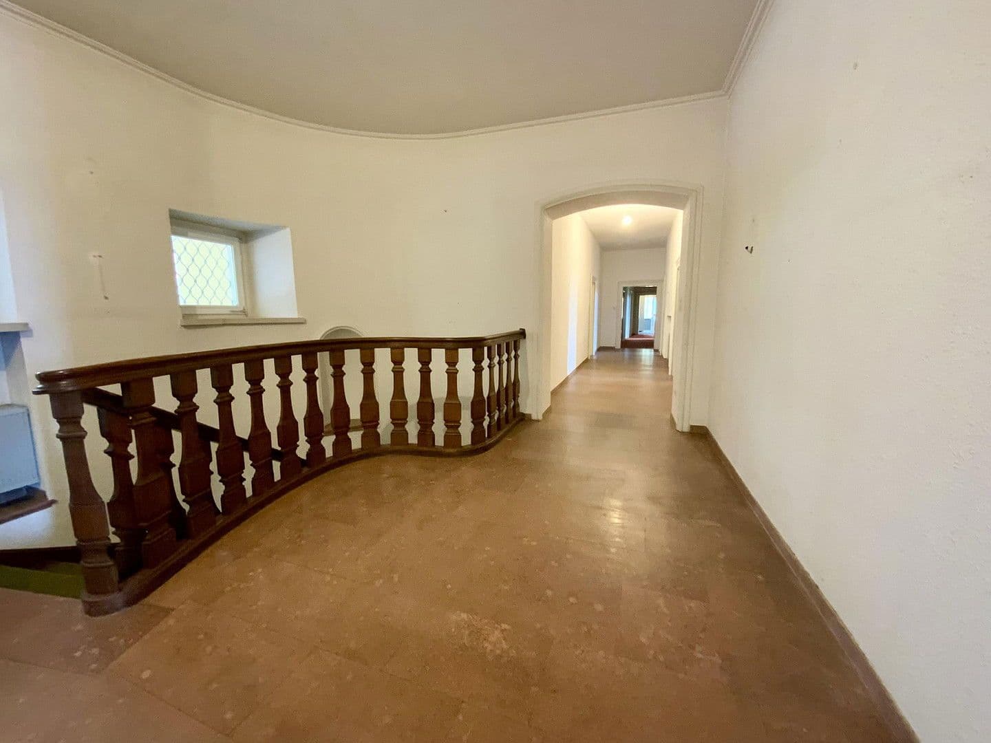 Prodej domu 872 m², pozemek 25.421 m², Sankt Veit an der Glan, Korutany Prodej domu 872 m², pozemek 25.421 m², Sankt Veit an der Glan, Korutany