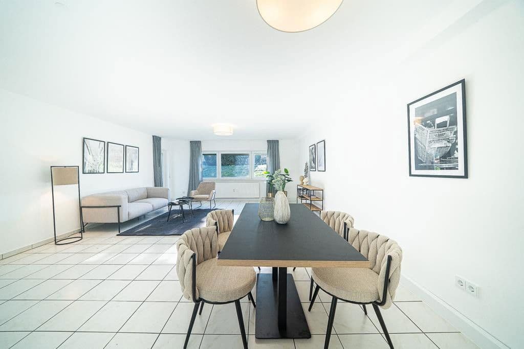 Prodej bytu 3+1 94 m², Bruchköbel, Hessen Prodej bytu 3+1 94 m², Bruchköbel, Hessen