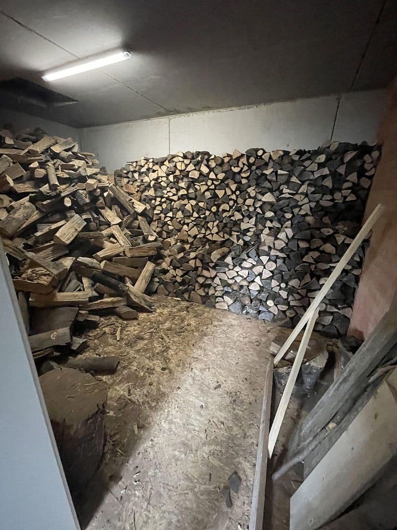 Prodej domu 212 m², pozemek 678 m², Laufach, Bavorsko Prodej domu 212 m², pozemek 678 m², Laufach, Bavorsko