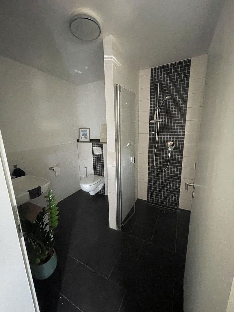 Prodej domu 212 m², pozemek 678 m², Laufach, Bavorsko Prodej domu 212 m², pozemek 678 m², Laufach, Bavorsko