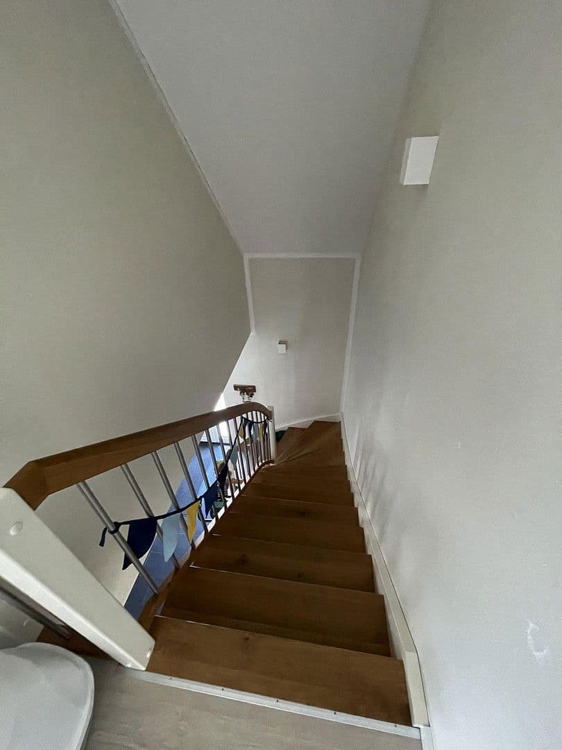 Prodej domu 212 m², pozemek 678 m², Laufach, Bavorsko Prodej domu 212 m², pozemek 678 m², Laufach, Bavorsko