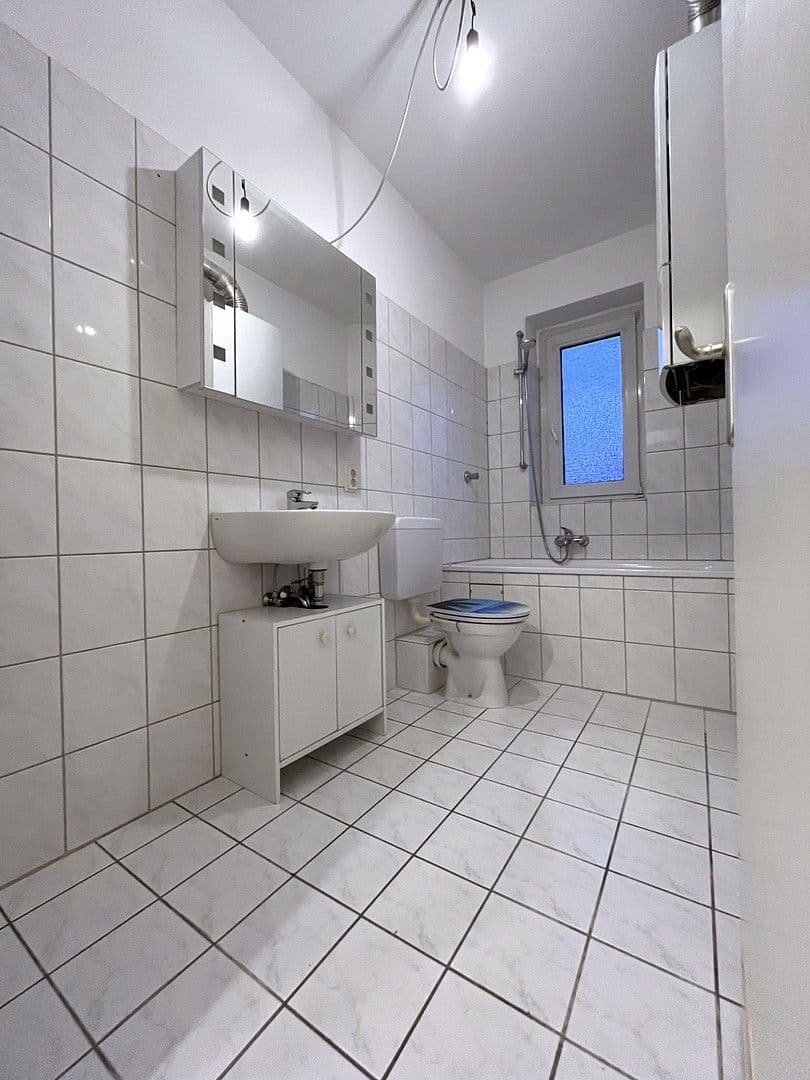 Pronájem bytu 2+1 59 m², Malteserstr. 33, Solingen, Severní Porýní-Vestfálsko Pronájem bytu 2+1 59 m², Malteserstr. 33, Solingen, Severní Porýní-Vestfálsko