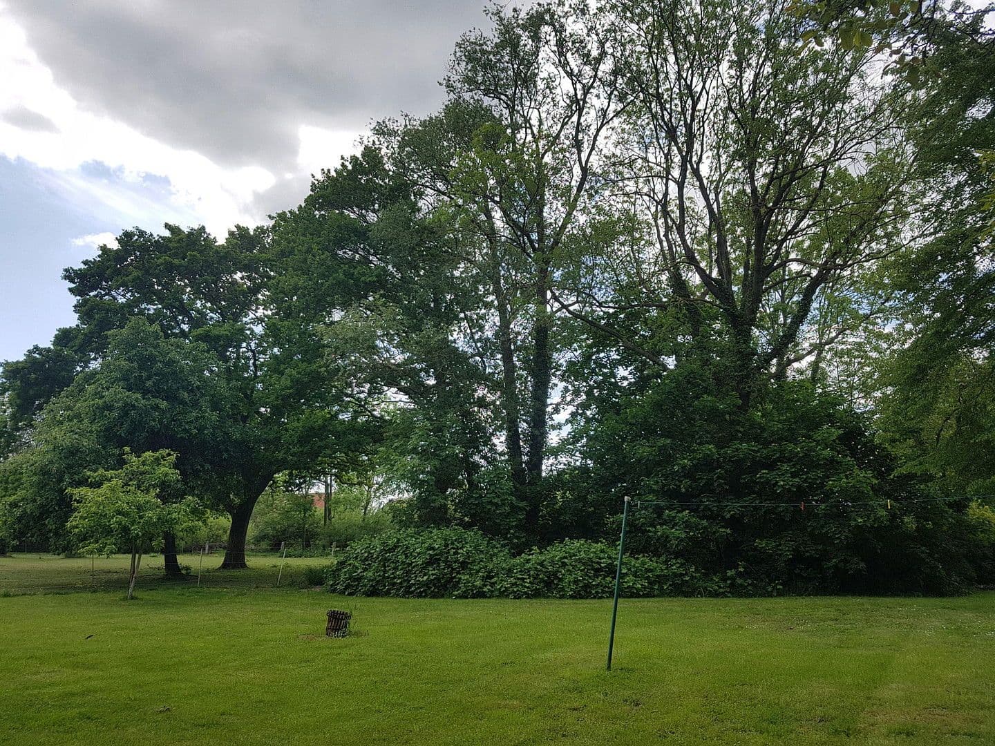 Prodej domu 210 m², pozemek 6.624 m², Zum Kirchplatz 14, Bleckede, Dolní Sasko Prodej domu 210 m², pozemek 6.624 m², Zum Kirchplatz 14, Bleckede, Dolní Sasko