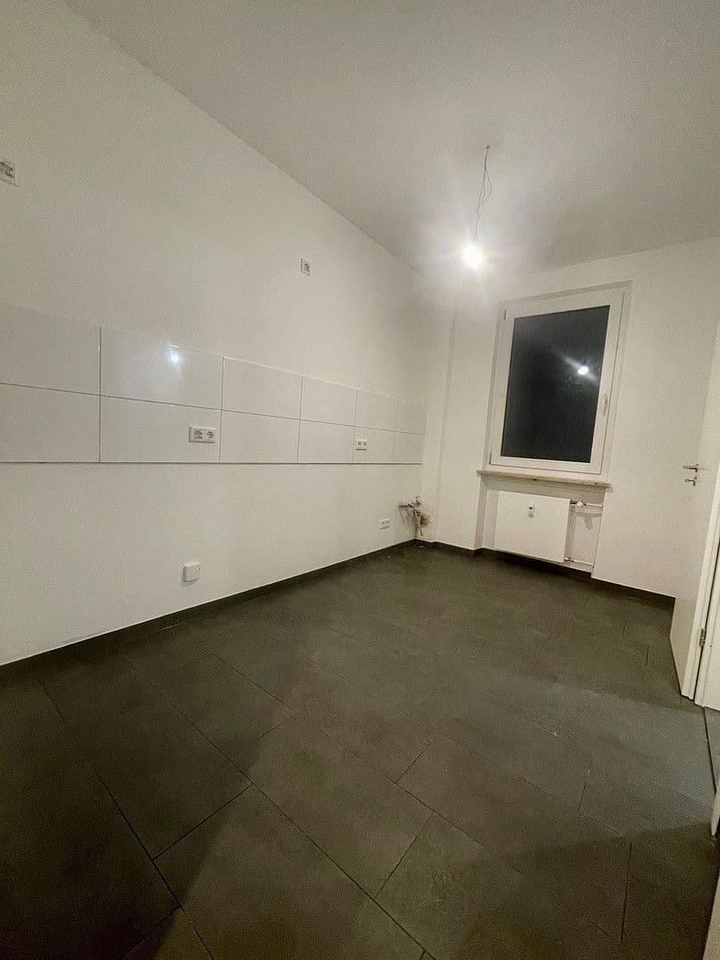 Pronájem bytu 3+1 66 m², Gugelstraße 121, Nürnberg, Bavorsko Pronájem bytu 3+1 66 m², Gugelstraße 121, Nürnberg, Bavorsko