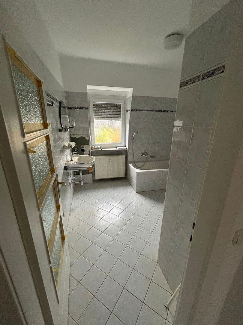 Pronájem bytu 2+1 68 m², Hedwig-Dransfeld-Str. 14, Frankfurt, Hessen Pronájem bytu 2+1 68 m², Hedwig-Dransfeld-Str. 14, Frankfurt, Hessen