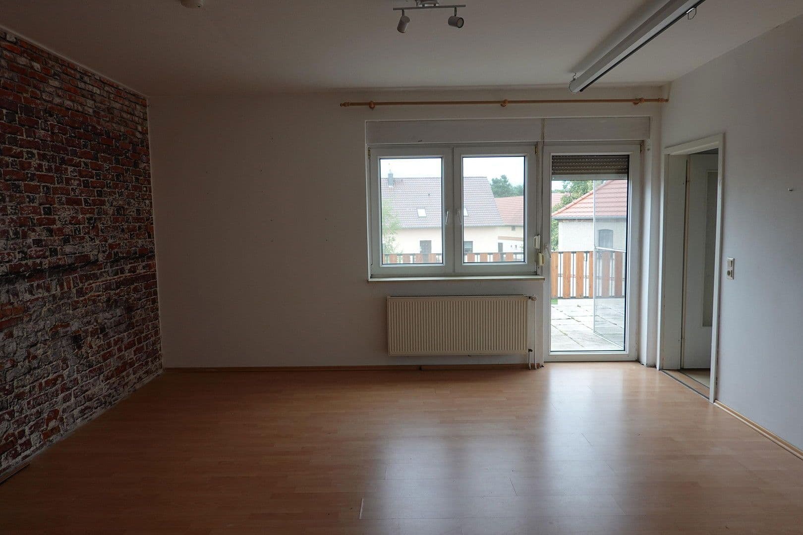 Prodej domu 185 m², pozemek 1.968 m², Neißemünde, Braniborsko Prodej domu 185 m², pozemek 1.968 m², Neißemünde, Braniborsko