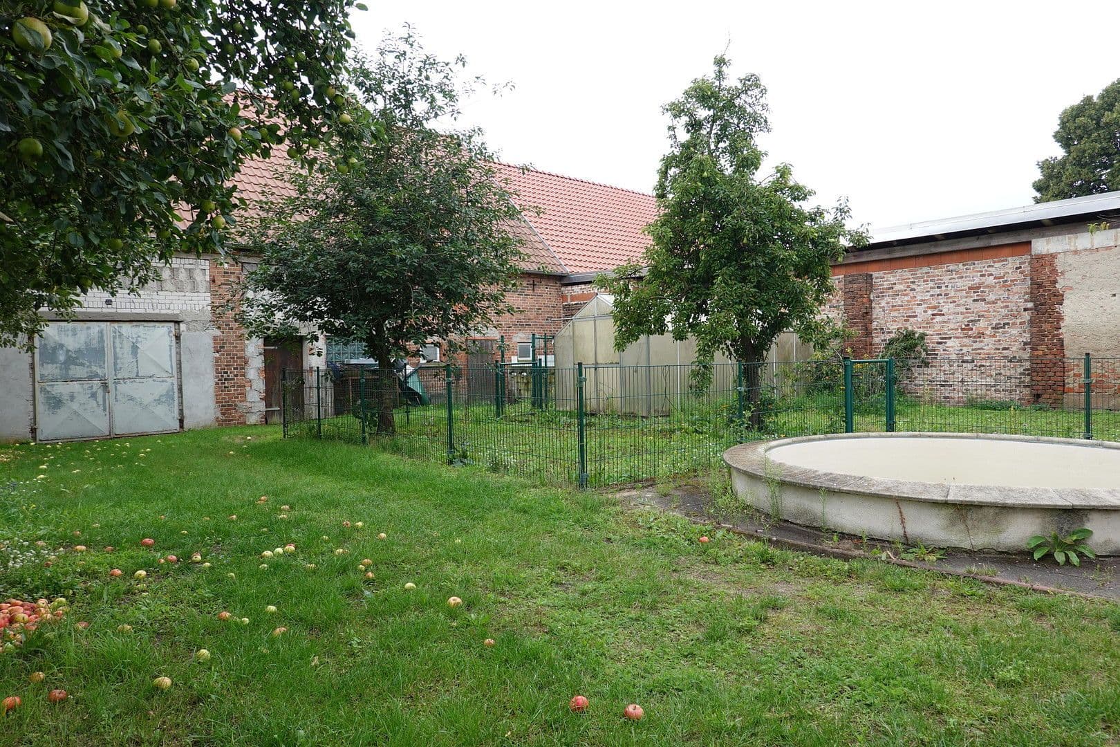 Prodej domu 185 m², pozemek 1.968 m², Neißemünde, Braniborsko Prodej domu 185 m², pozemek 1.968 m², Neißemünde, Braniborsko