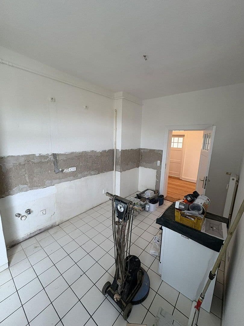 Pronájem bytu 3+1 80 m², Hamburger Chaussee 38, kiel, Šlesvicko-Holštýnsko Pronájem bytu 3+1 80 m², Hamburger Chaussee 38, kiel, Šlesvicko-Holštýnsko